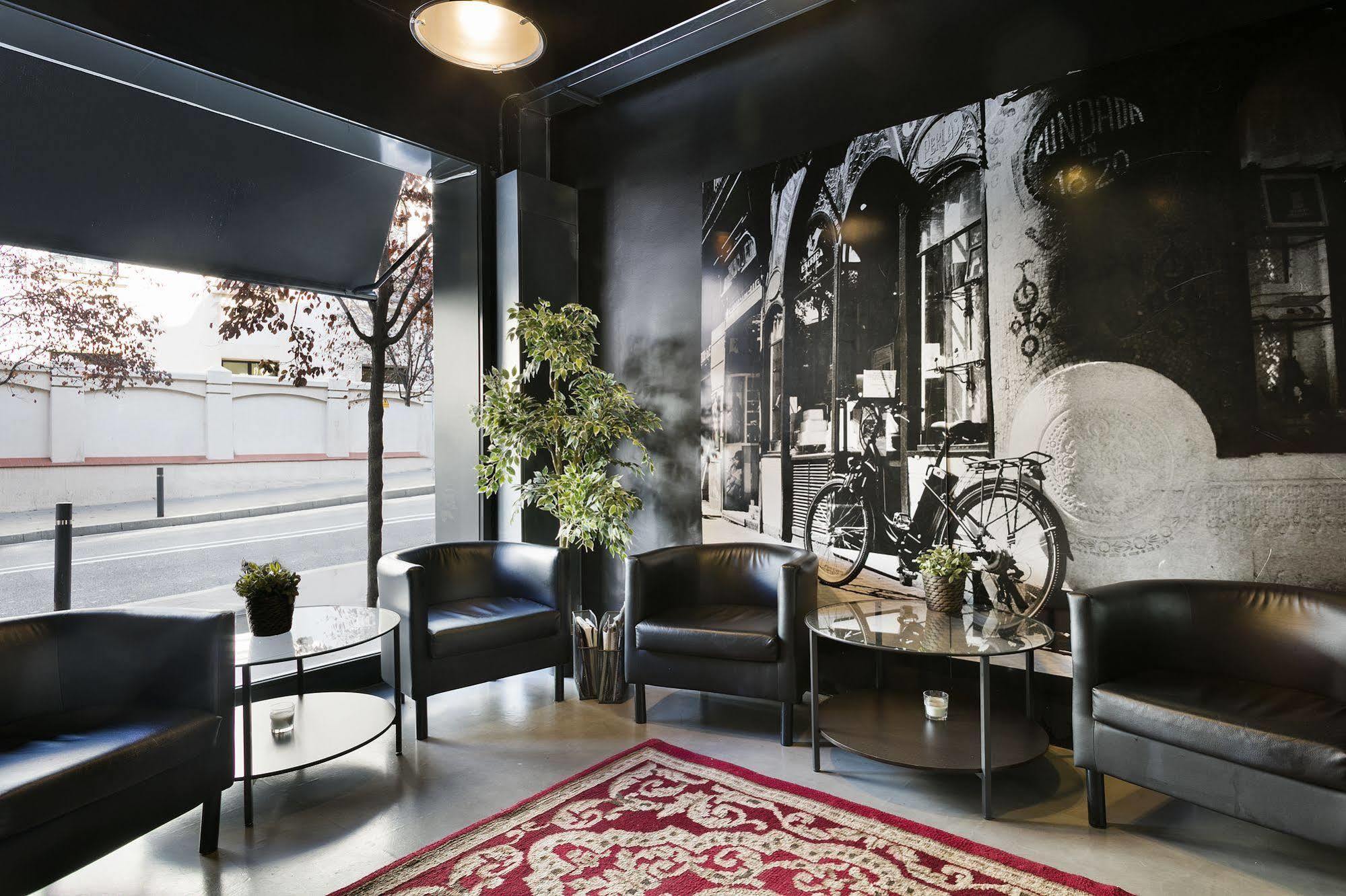 ดิง ดอง ฟิรา อพาร์ตเมนต์ Apartment บาร์เซโลนา ภายนอก รูปภาพ